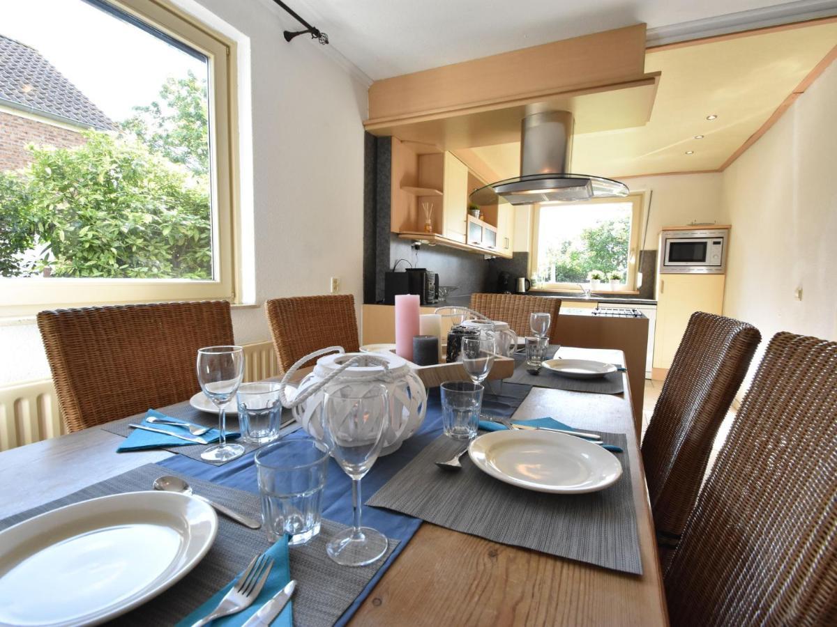 Holiday Home In Zeeland With Wide Views Брёйниссе Экстерьер фото
